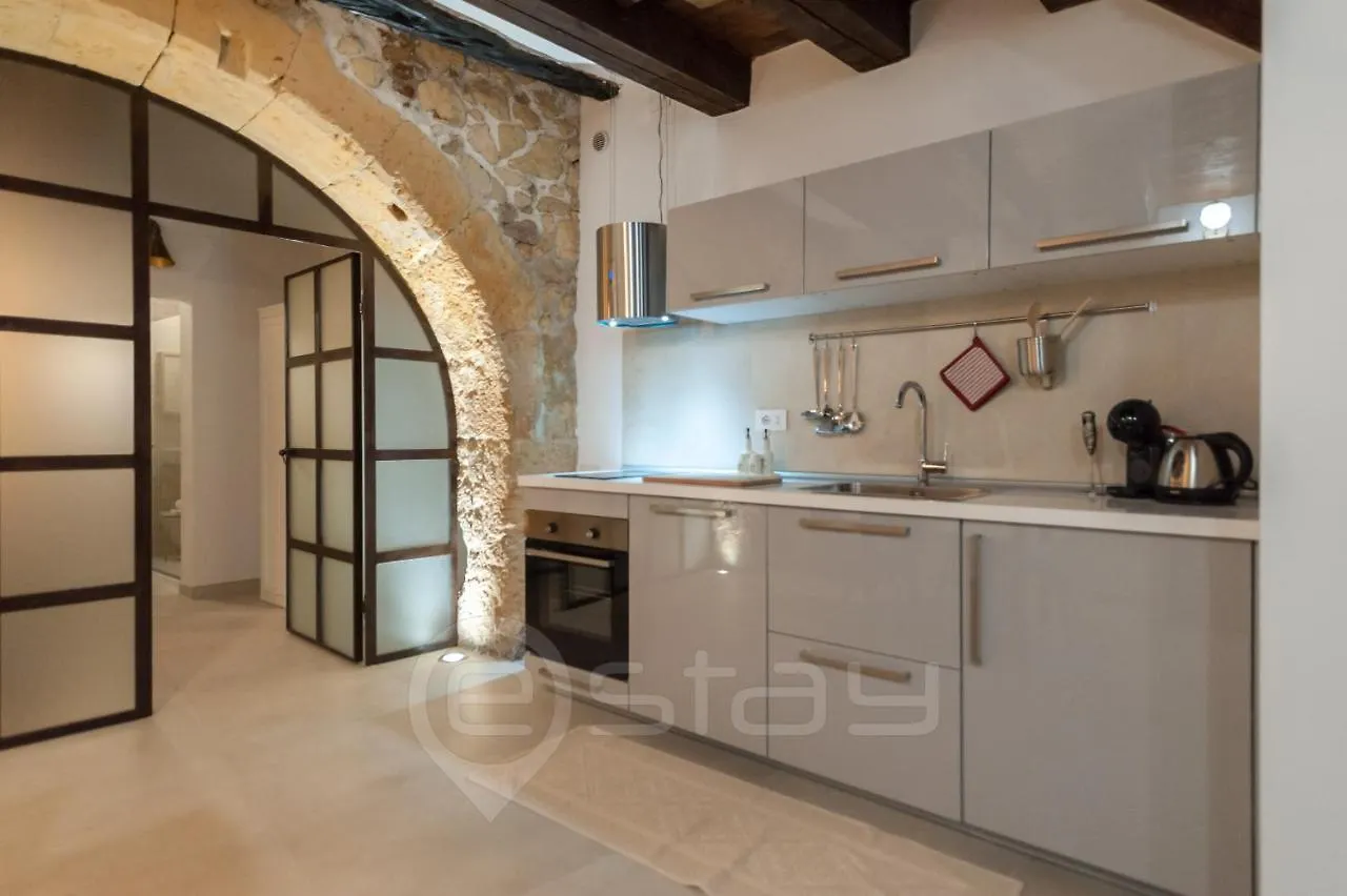 Lilla Myra Apartment Cagliari Italy